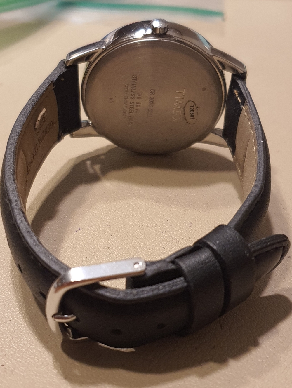 10/$20 Timex Indiglo Silver/White Leather Easy Reader Men's Watch - Picture 3 of 4
